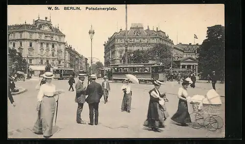 AK Berlin, Potsdamerplatz, Strassenbahnen und Flaneure