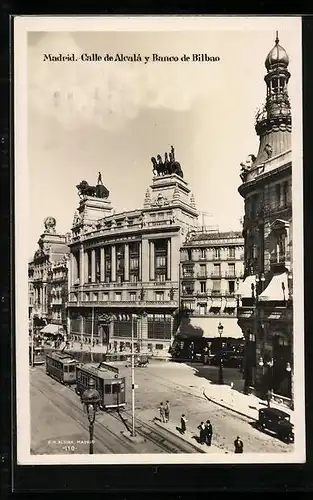 AK Madrid, Calle de Alcalá y Banco de Bilbao, Strassenbahn