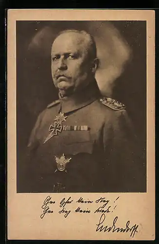 AK Portrait von Erich Ludendorff in Uniform in Halbprofil