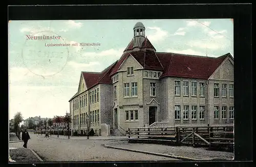 AK Neumünster, Louisenstrasse mit Mittelschule