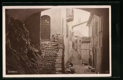AK Gandria, Gassenpartie mit Ancien Restaurant