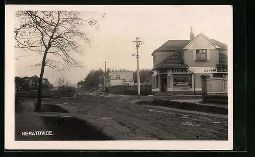 AK Neratovice, Bila Uzeniny Kováni Zelez...
