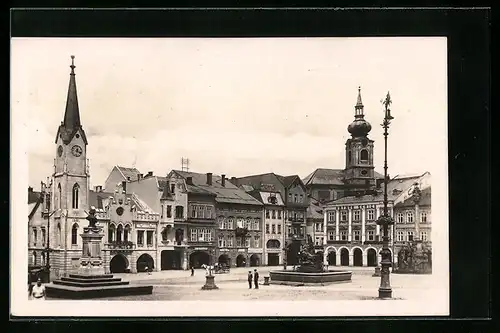 AK Trautenau, Ringplatz, Kirche von 1861, Kaffee Corso