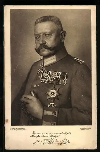 AK Portrait von Paul von Hindenburg in Uniform mit Orden