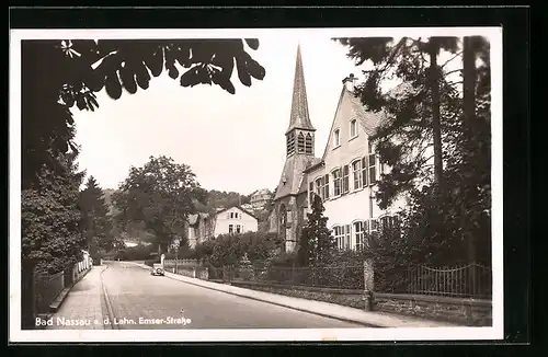 AK Bad Nassau a. d. Lahn, Emser-Strasse mit Auto