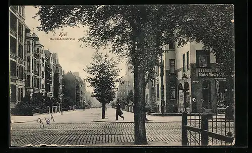 AK Kiel, Hardenbergstrasse mit Geschäft