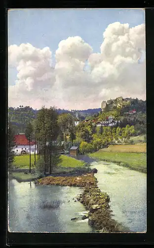 Künstler-AK Photochromie Nr. 4831: Flusspartie in einem Ort mit Burg
