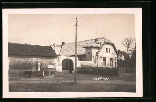 AK Petrikov, Hostinec