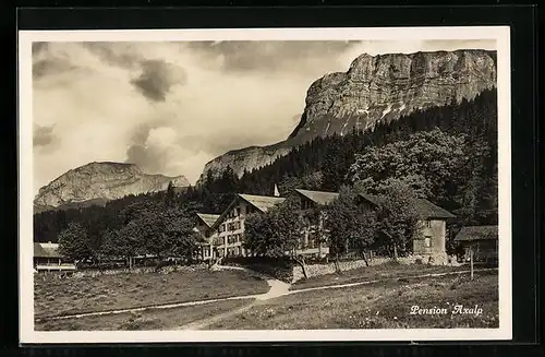 AK Brienz, Pension Axalp mit Bergkulisse