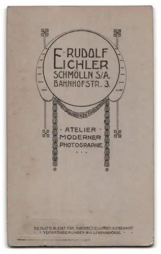 Fotografie Rudolf Eichler, Schmölln /S.-A., Bahnhofstr. 3, Junge im Matrosenanzug mit kleinem Kind