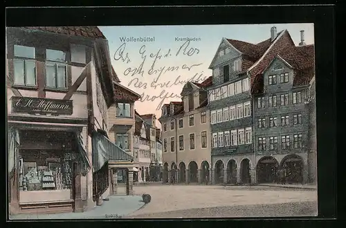AK Wolfenbüttel, Strassenpartie Krambuden mit Geschäft Hoffmann