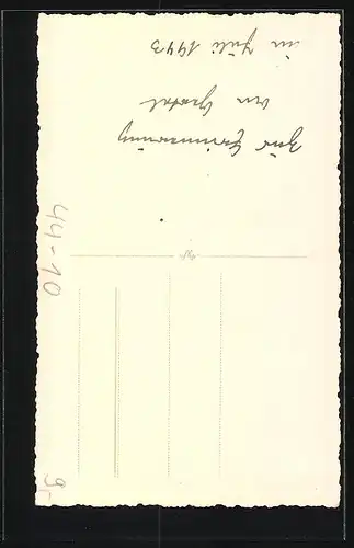 AK Kleiner Junge neben seinem Schaukelpferd