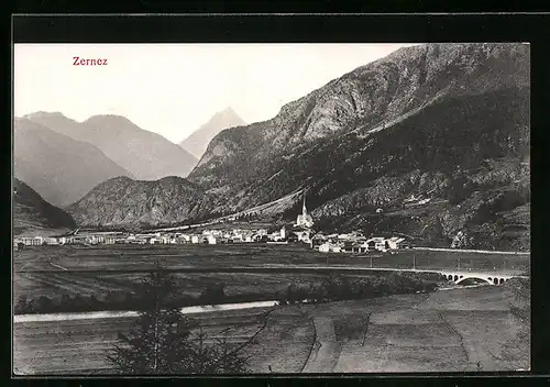 AK Zernez, Ortsansicht mit Bergen