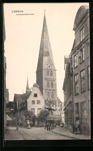 AK Lübeck, Aegidienstrasse mit Kirche