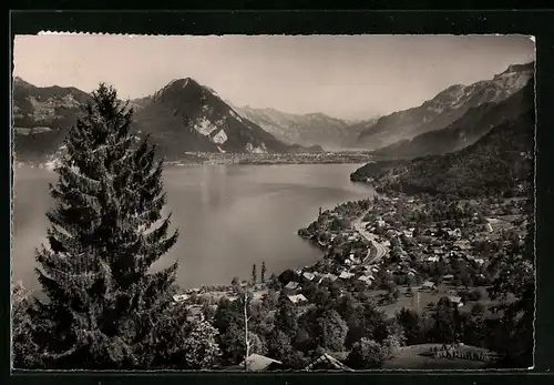 AK Leissigen am Thunersee, Blick gegen Interlaken-Brienzersee