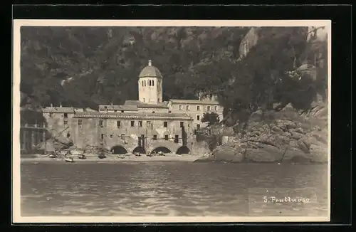 AK San Fruttuoso, Blick zur Abtei in der Bucht