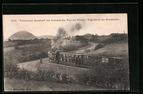 AK Tournant du Gendarme, Tramway montant au sommet du Puy-de-Dome, an der Strecke der Bergbahn