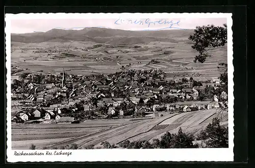 AK Reichensachsen /Kr. Eschwege, Gesamtansicht mit Umgebung