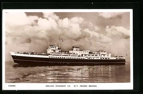 AK Zeeland Steamship Co., das Passagierschiff M. V. Prinses Beatrix in voller Fahrt