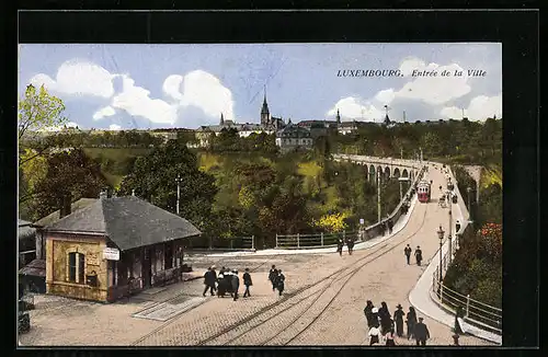 AK Luxembourg, Entrée de la Ville, Strassenbahn