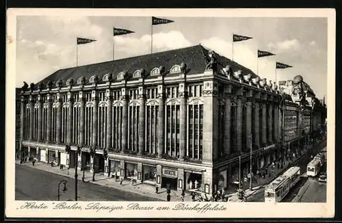 AK Berlin, Hertie und Strassenbahnen, Leipziger Strasse am Dönhoffplatz