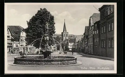 AK Vacha /Rhön, Marktplatz mit Brunnen