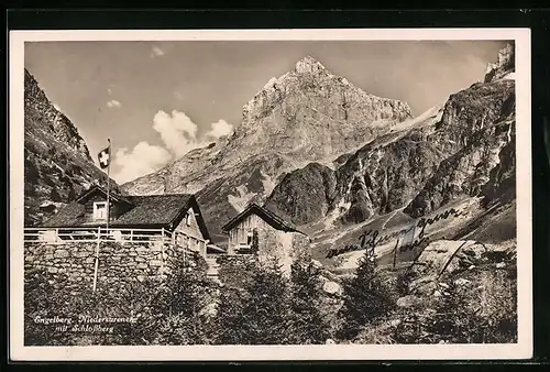 AK Engelberg /Niedersurenen, Ortspartie mit Schlossberg