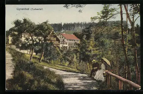 AK Gyrenbad bei Turbental, Ortsansicht hinter Paar auf einer Bank