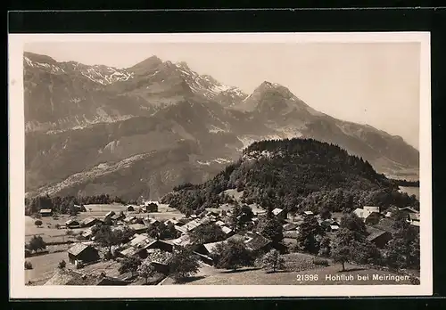 AK Hohfluh bei Meiringen, Ortsansicht mit Bergkette
