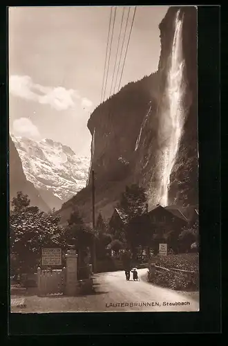 AK Lauterbrunnen, Staubbach, Blick auf Restauration, The Cafe Chocolat Liqueurs