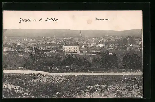 AK Bruck a. d. Leitha, Ortsansicht aus der Vogelschau