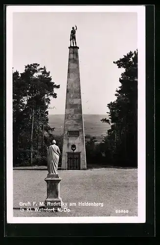 AK Kl. Wetzdorf, Gruft F. M. Radetzky am Heldenberg