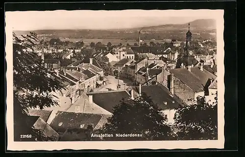 AK Amstetten /Niederdonau, Ortspartie mit Kirche