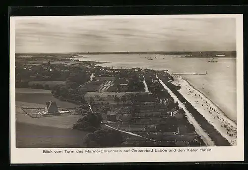 AK Laboe, Blick vom Turm des Marine-Ehrenmals auf Ostseebad und Kieler Hafen