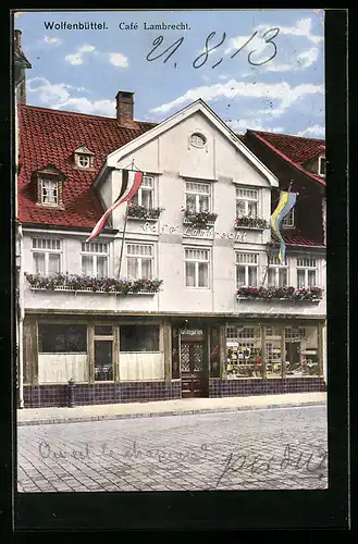 AK Wolfenbüttel, Café Lambrecht mit Strassenpartie