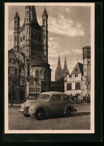 AK Köln a. Rh., Ford-Taunus vor der St. Martinskirche