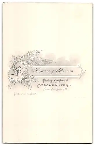 Fotografie Kraemer & Ullmann, Morchenstern, Neuer Marktplatz 724, Junges Paar in eleganter Kleidung