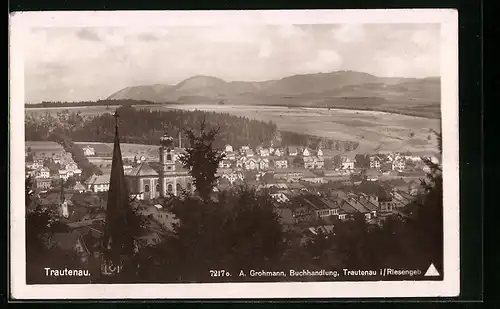 AK Trautenau, Teilansicht von einer Anhöhe aus