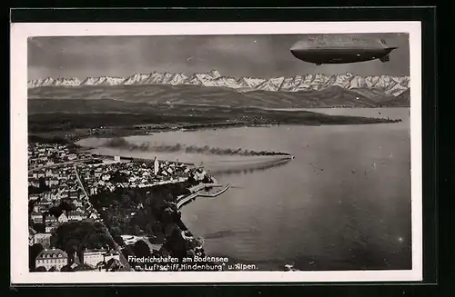 AK Friedrichshafen am Bodensee, Teilansicht mit Luftschiff LZ 129 Hindenburg