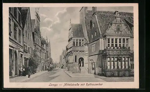 AK Lemgo, Mittelstrasse mit Rathauserker
