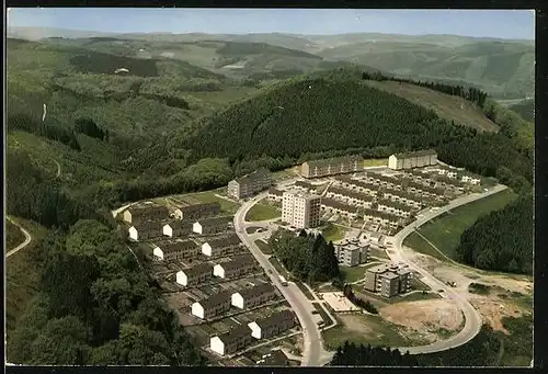 AK Ohle /Sauerl., Auf der Burg, Ortsansicht vom Flugzeug aus