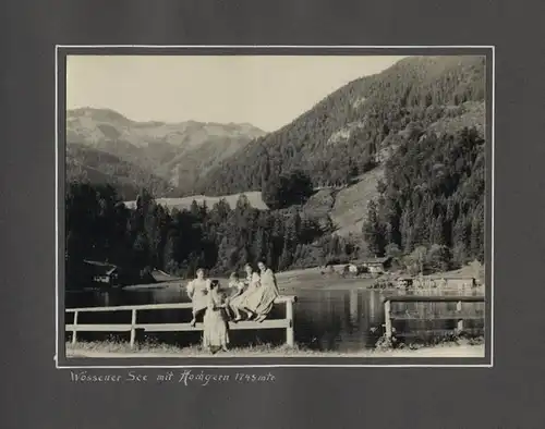 Fotoalbum mit 175 Fotografien, Ansicht Unterwössen, 1939 Mädchen Hildegard im Chiemgau, Landschaften, Mode der zeit