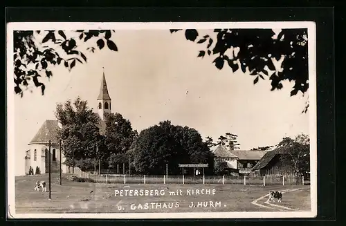 AK Ternitz, Petersberg, Teilansicht mit Kirche und Gasthaus J. Hurm