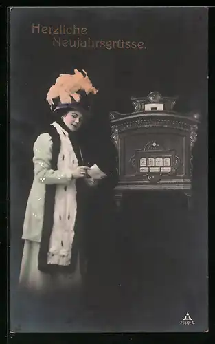 AK Dame mit Hut versendet Brief, Neujahrsgrüsse