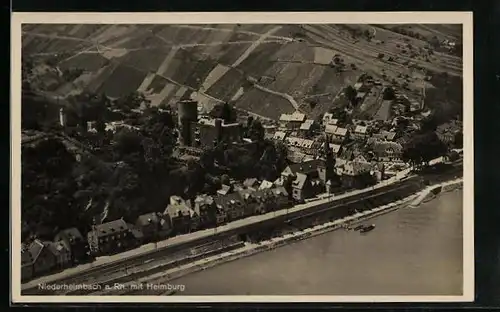 AK Niederheimbach a. Rh., Fliegeraufnahme des Ortes mit Heimburg