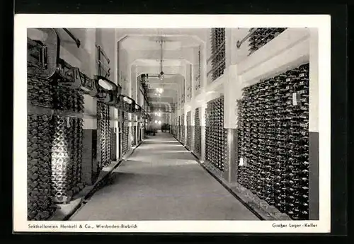 AK Wiesbaden-Biebrich, Sektkellereien Henkell & Co., Grosser Lagerkeller