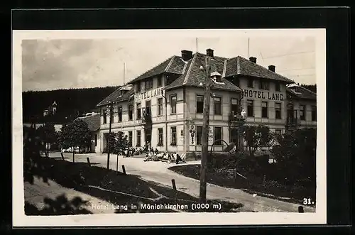 AK Mönichkirchen, Hotel Lang mit Strassenpartie
