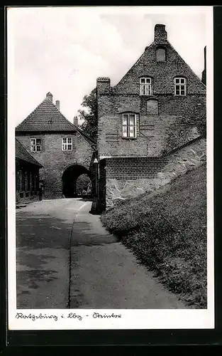 AK Ratzeburg i. Lbg., Gebäude mit Torbogen