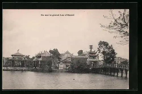 AK Hanoi, Ile sur le grand Lac