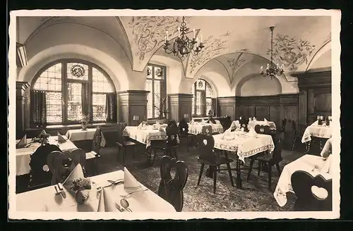 AK Heidelberg, Hotel-Restaurant Ritter St. Georg, Blick in die Ritterstube